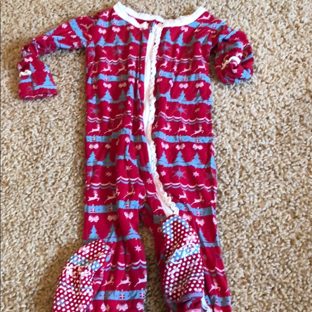 Kickee Christmas Nordic ruffle footie 18-24 months